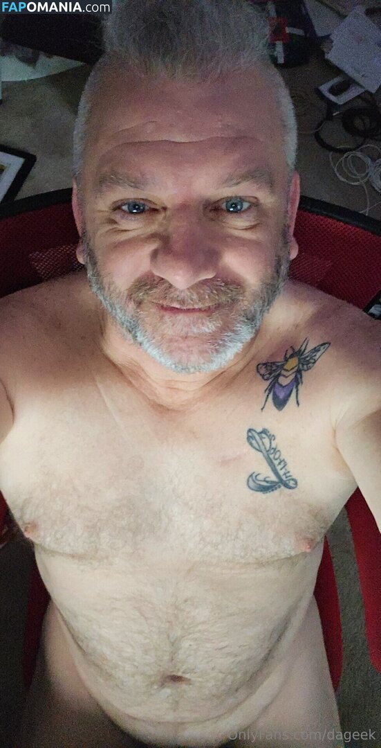 dageek / lifeofdageek Nahý OnlyFans  Uniklá fotka #2