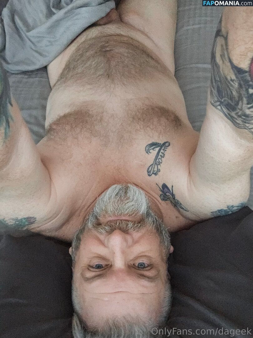 dageek / lifeofdageek Nahý OnlyFans  Uniklá fotka #6