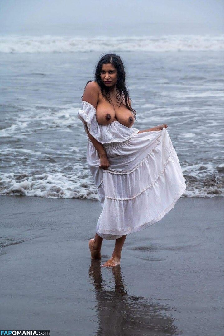 Carla White / Dakini / Devi / devithemodel / googlymonstor Nahý OnlyFans  Uniklá fotka #776