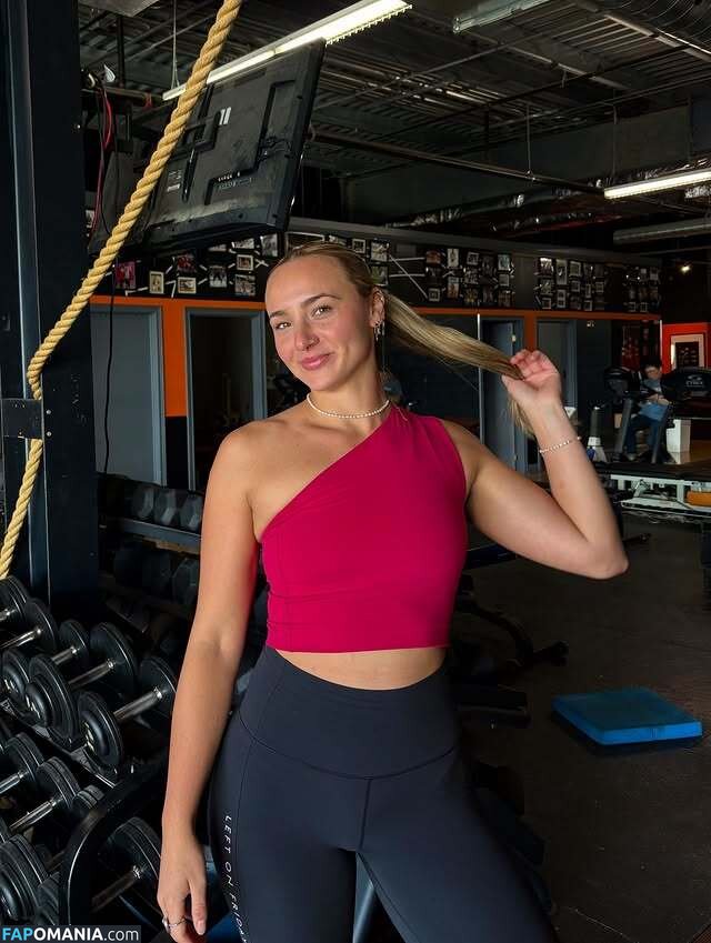 Dana Roskic / danaroskic / danaroskicvolleyball / https: Nahý OnlyFans  Uniklá fotka #1