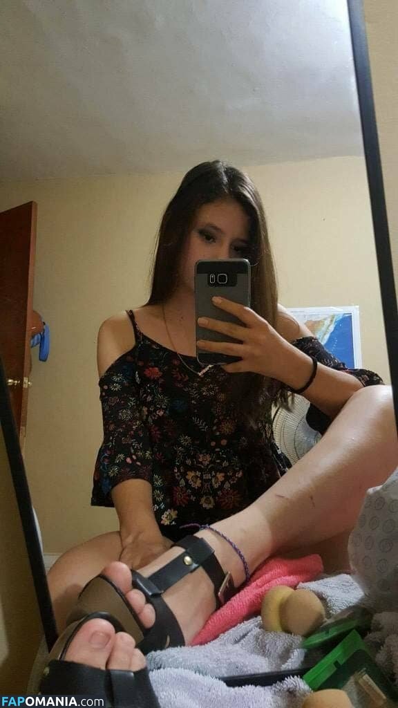 Daniela / danical121 / daniela.cg / danipacks / danixz_06 Nahý OnlyFans  Uniklá fotka #1