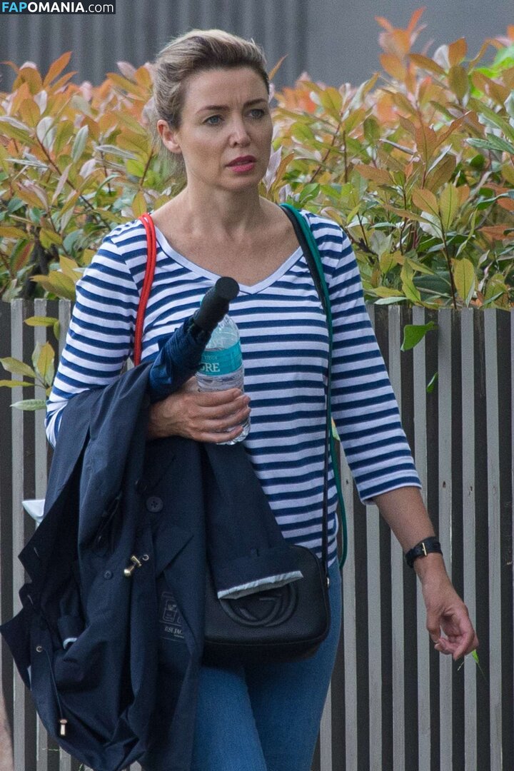 Danni Minogue / danniiminogue Nahý OnlyFans  Uniklá fotka #18