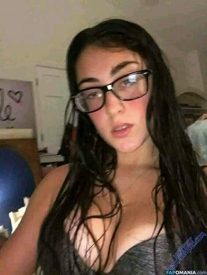 Daughter_Mother Nahý OnlyFans  Uniklá fotka #28