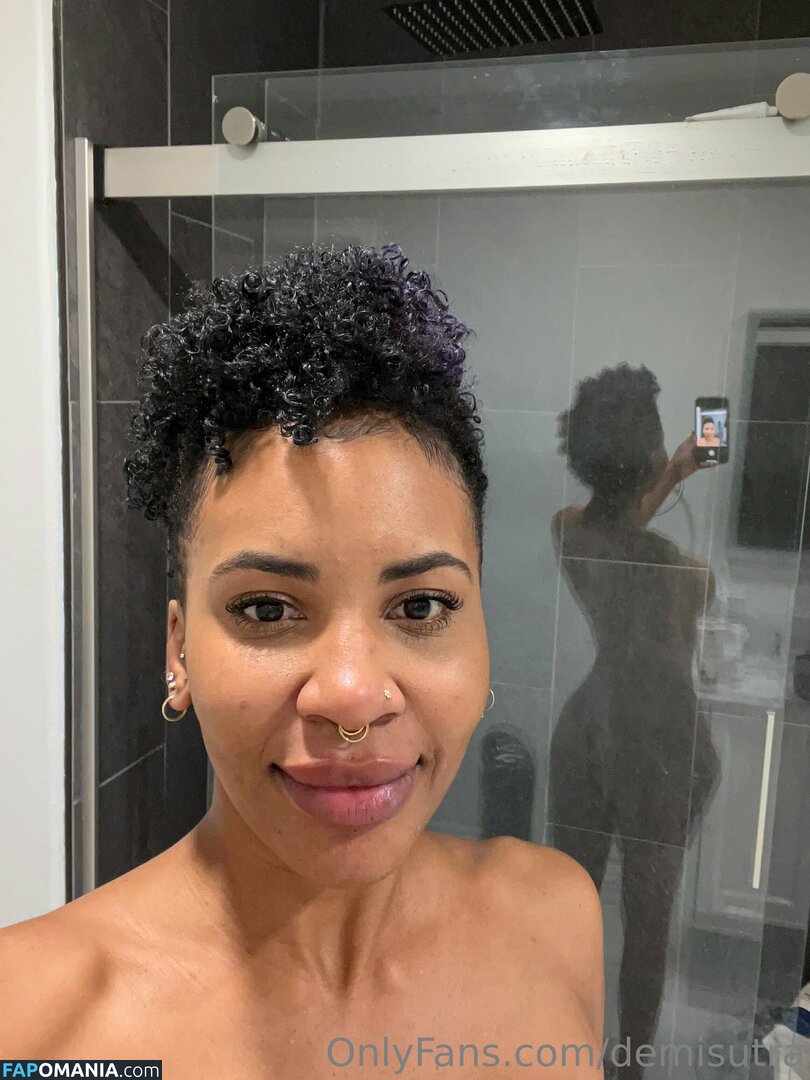 Demi Sutra / DemiSutra Nahý OnlyFans  Uniklá fotka #268