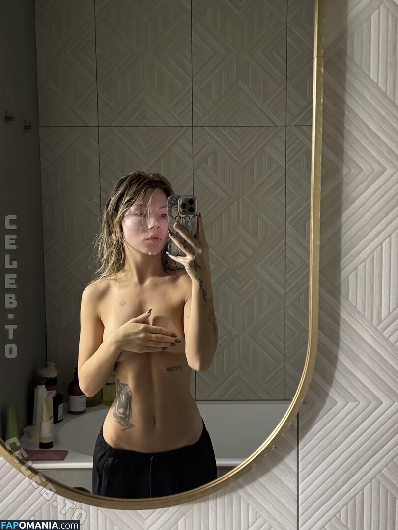 Deva_Alice / deva___mari___ / devaalis Nahý OnlyFans  Uniklá fotka #5