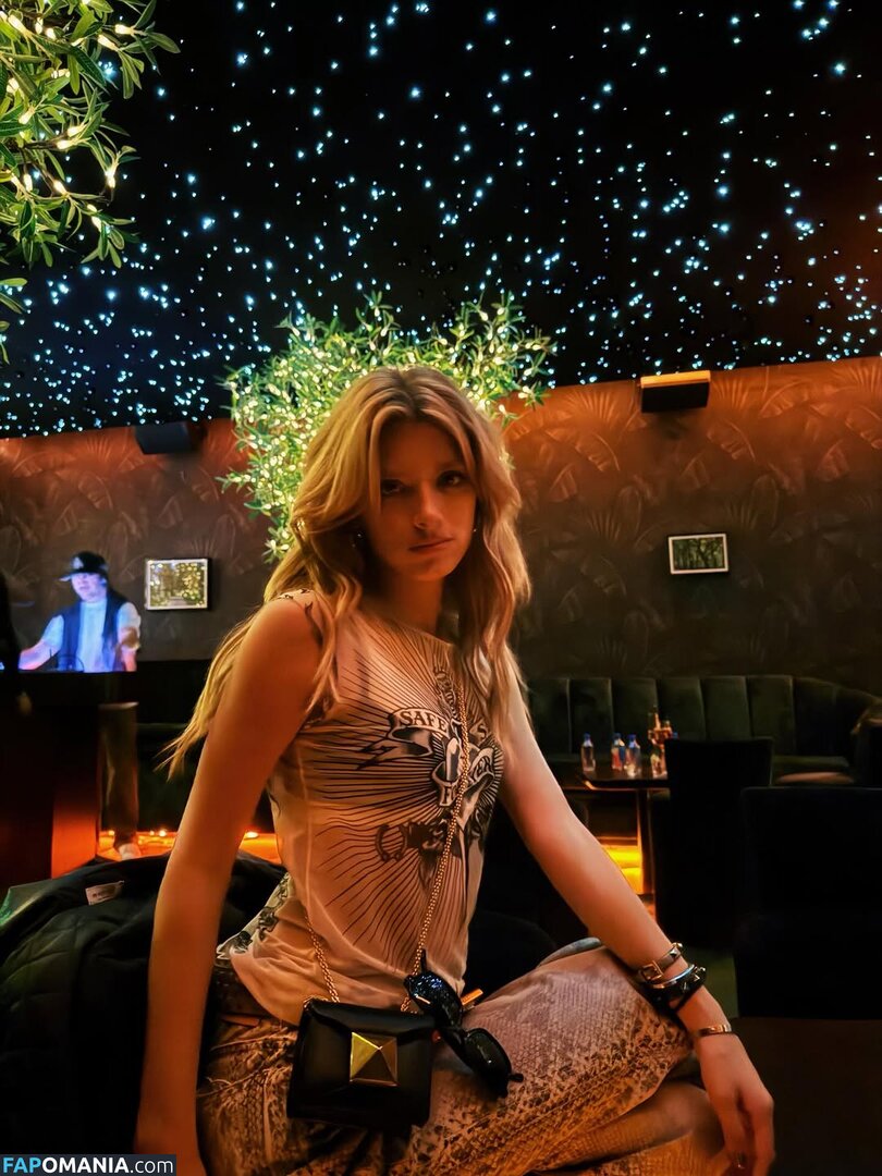 Dixie D Amelio / Dixie D'Amelio / dixiedamelio Nahý OnlyFans  Uniklá fotka #724