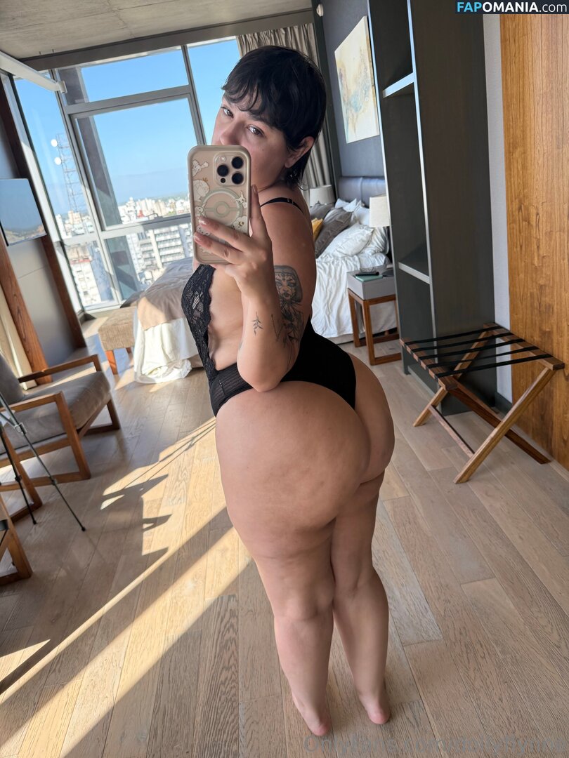 Dolly Flynne / dollyflynne Nahý OnlyFans  Uniklá fotka #1