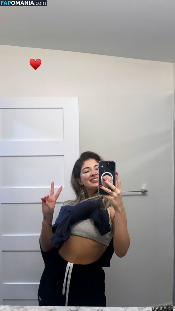 Donya Dadrasan / donyadadrasan / https: Nahý OnlyFans  Uniklá fotka #6