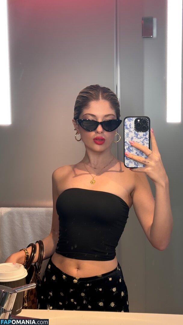 Donya Dadrasan / donyadadrasan / https: Nahý OnlyFans  Uniklá fotka #8