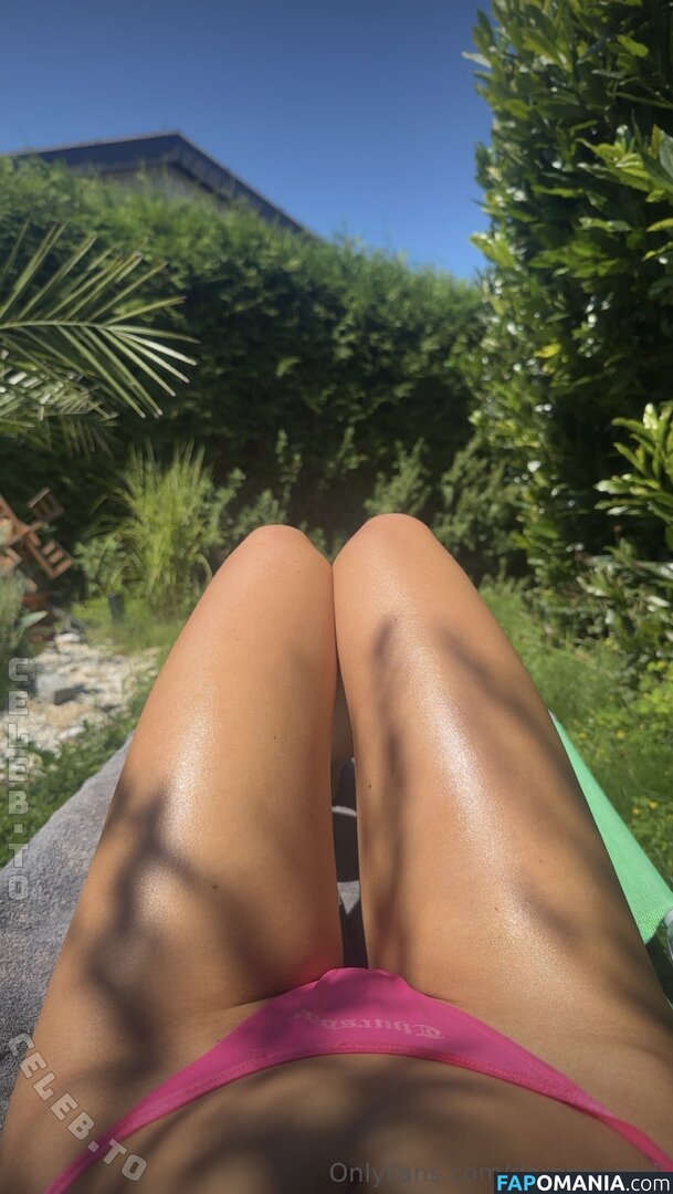 Doreen Gnadi / doreengnadi / doreengnadi3 / doreengnadi6531 / https: Nahý OnlyFans  Uniklá fotka #6