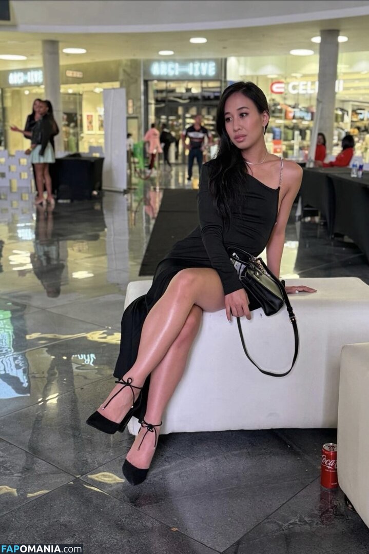 Dr Joanne Lan / drjoannelan Nahý OnlyFans  Uniklá fotka #1