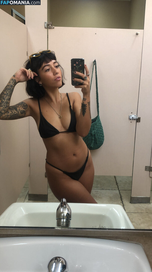 drug-storecowgirl / moteldirtbag Nahý OnlyFans  Uniklá fotka #1