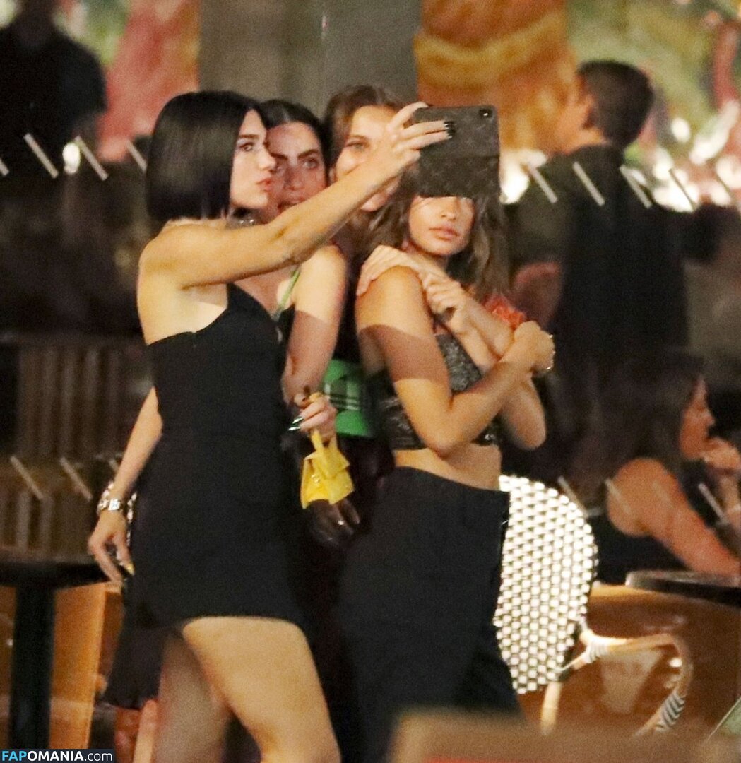 Dua Lipa / dualipa Nahý OnlyFans  Uniklá fotka #173