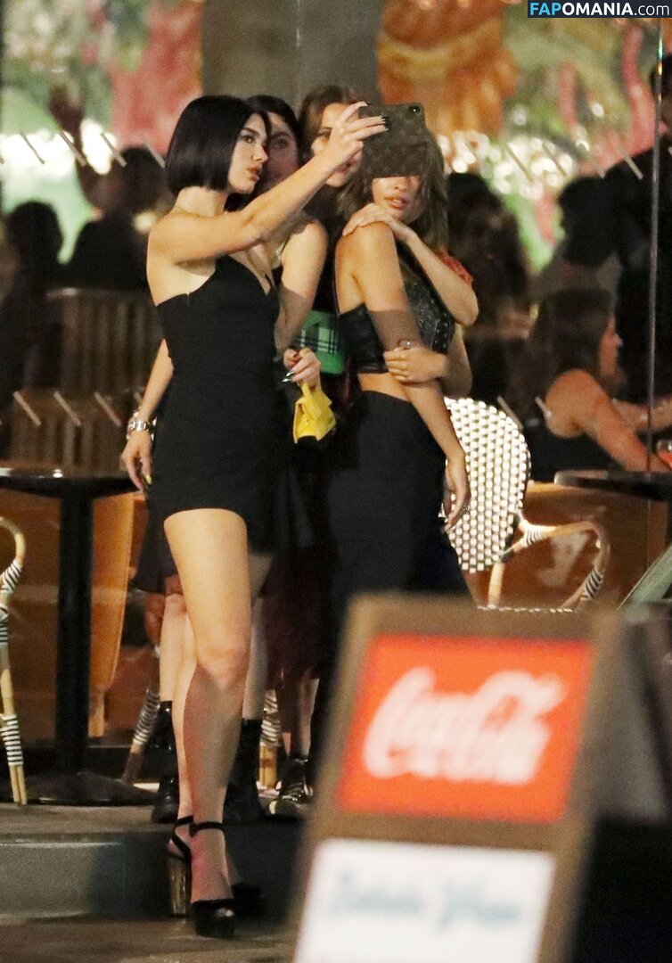 Dua Lipa / dualipa Nahý OnlyFans  Uniklá fotka #174