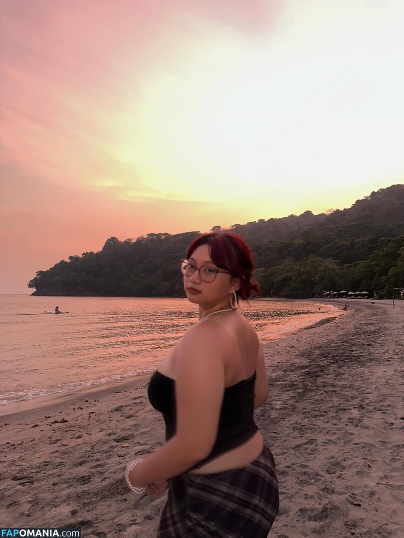 dvmyuna / dvna___dvna Nahý OnlyFans  Uniklá fotka #2