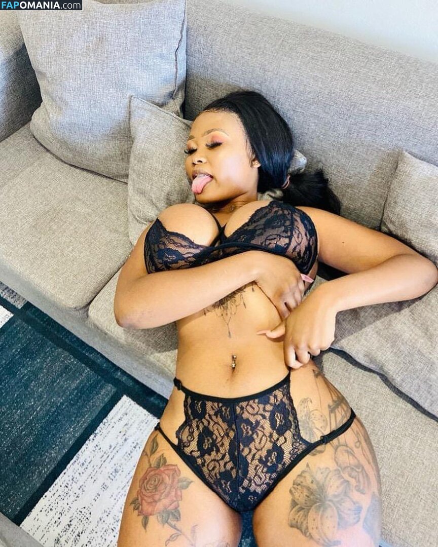 E.mkhwanazi Nahý OnlyFans  Uniklá fotka #5