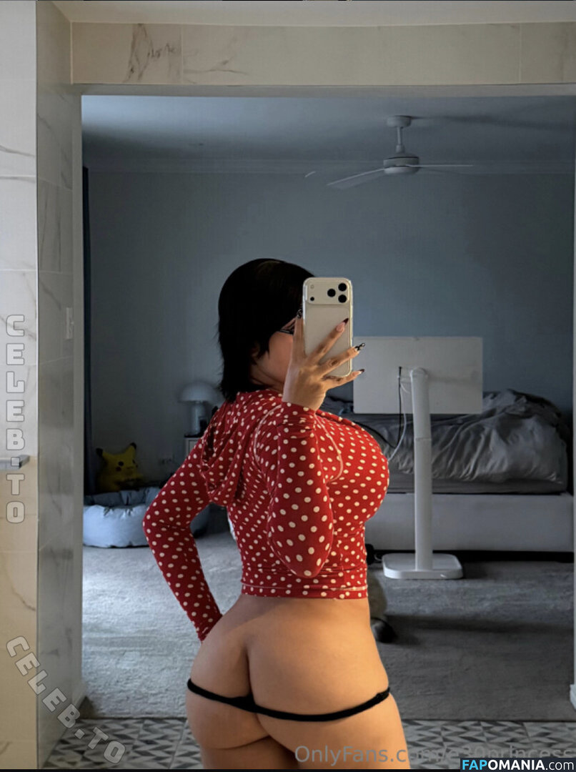 e30princess Nahý OnlyFans  Uniklá fotka #8