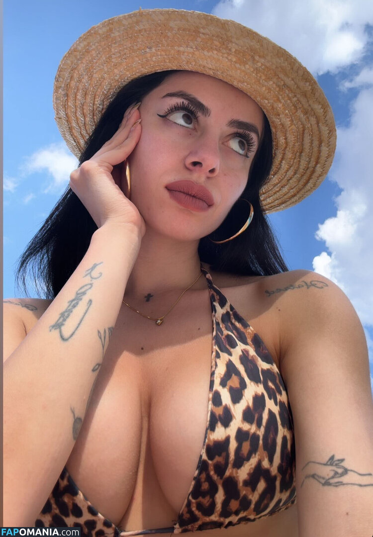 Edibe Bereket / Madamelyax Nahý OnlyFans  Uniklá fotka #5