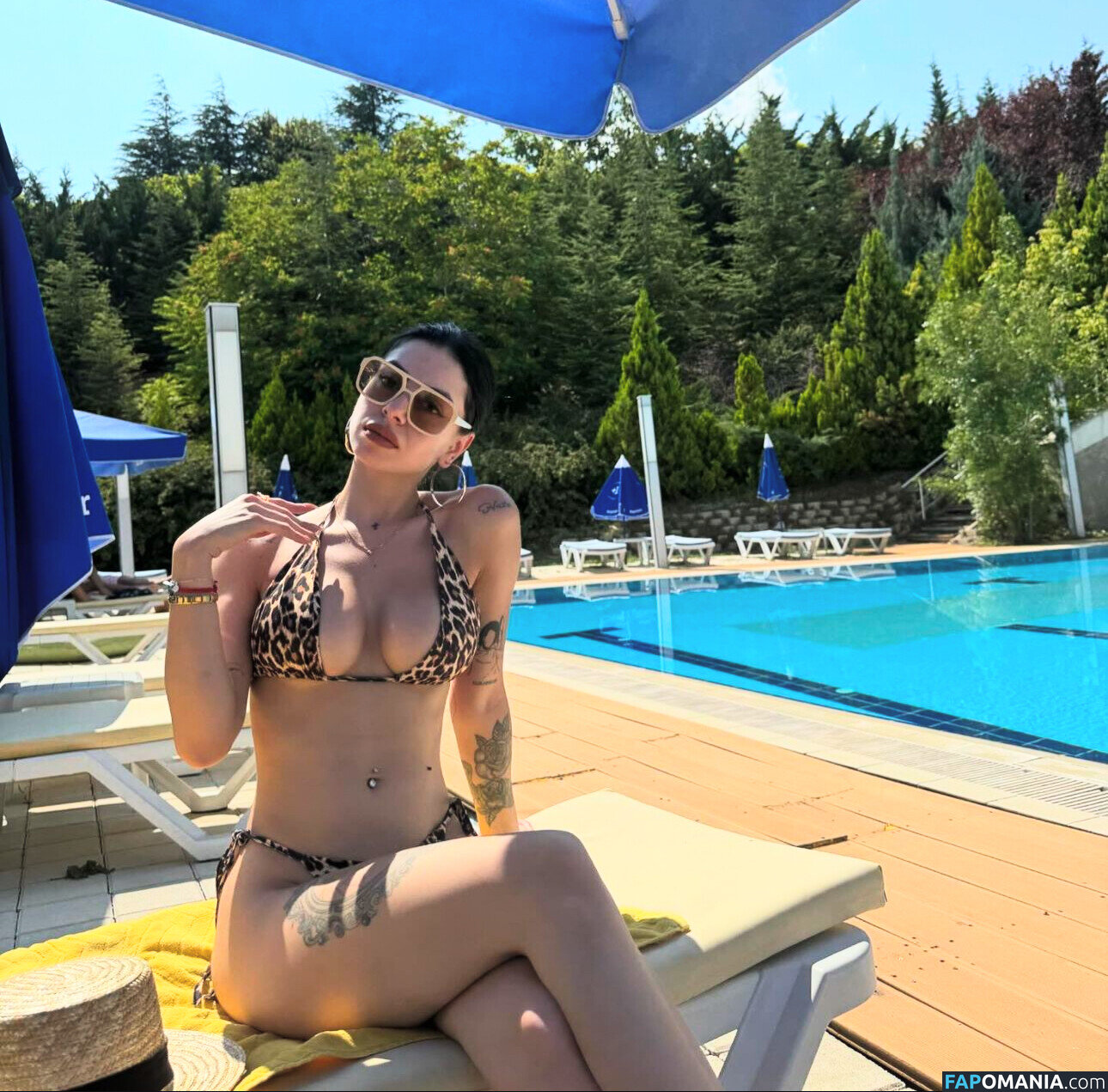 Edibe Bereket / Madamelyax Nahý OnlyFans  Uniklá fotka #7
