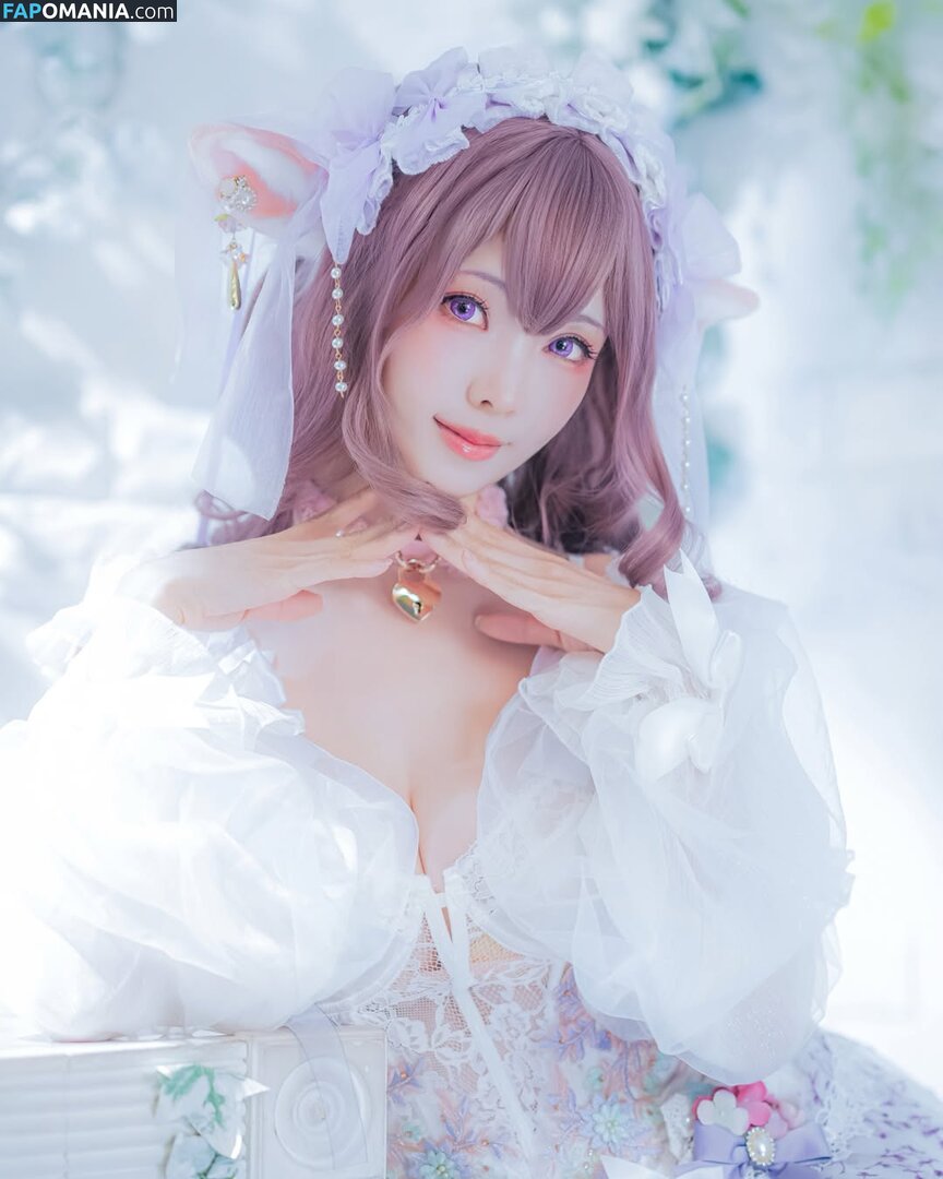 Ely Cosplay / eeelyeee Nahý OnlyFans  Uniklá fotka #481