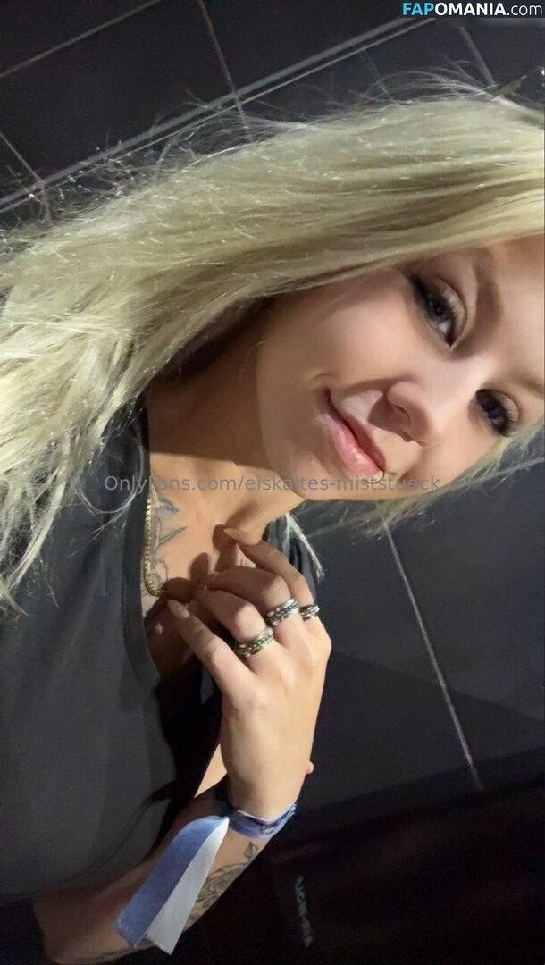 Eiskaltes Miststueck Nahý OnlyFans  Uniklá fotka #1