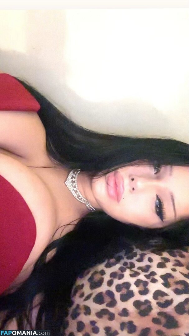 Wissem / _Elegancewoman_ / isswxm Nahý OnlyFans  Uniklá fotka #3