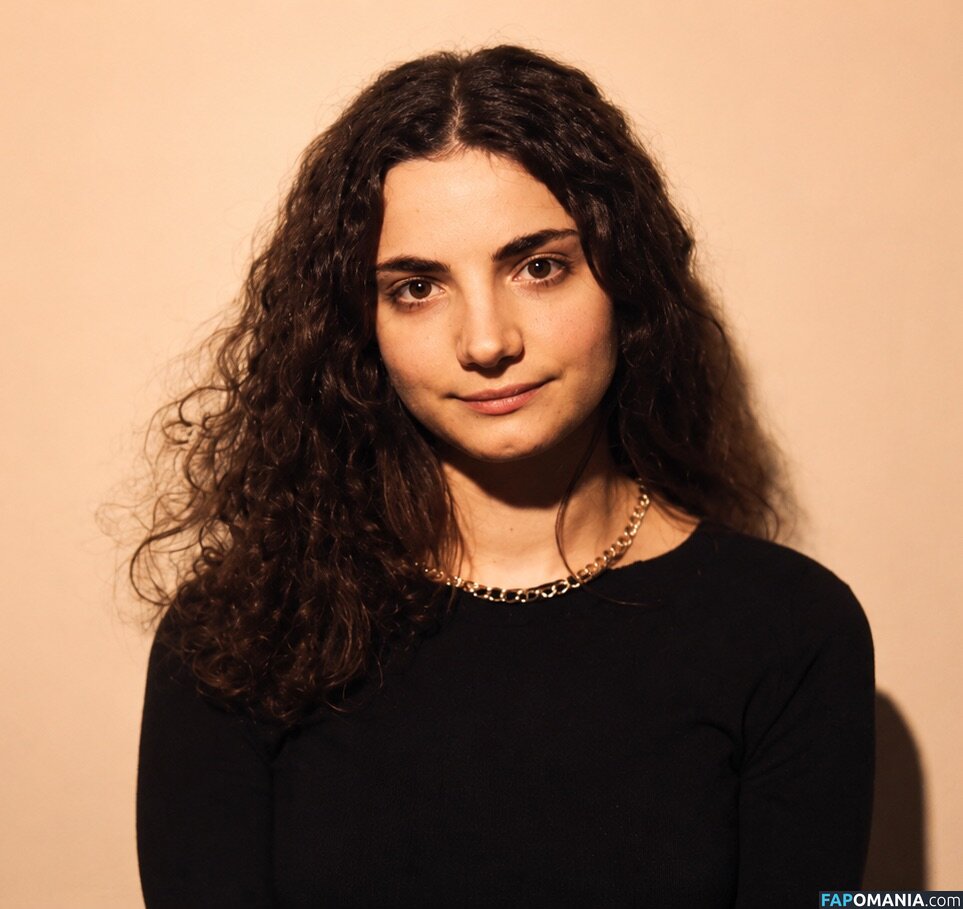 Eleonora Zars / just.Zara / nora_zara Nahý OnlyFans  Uniklá fotka #11