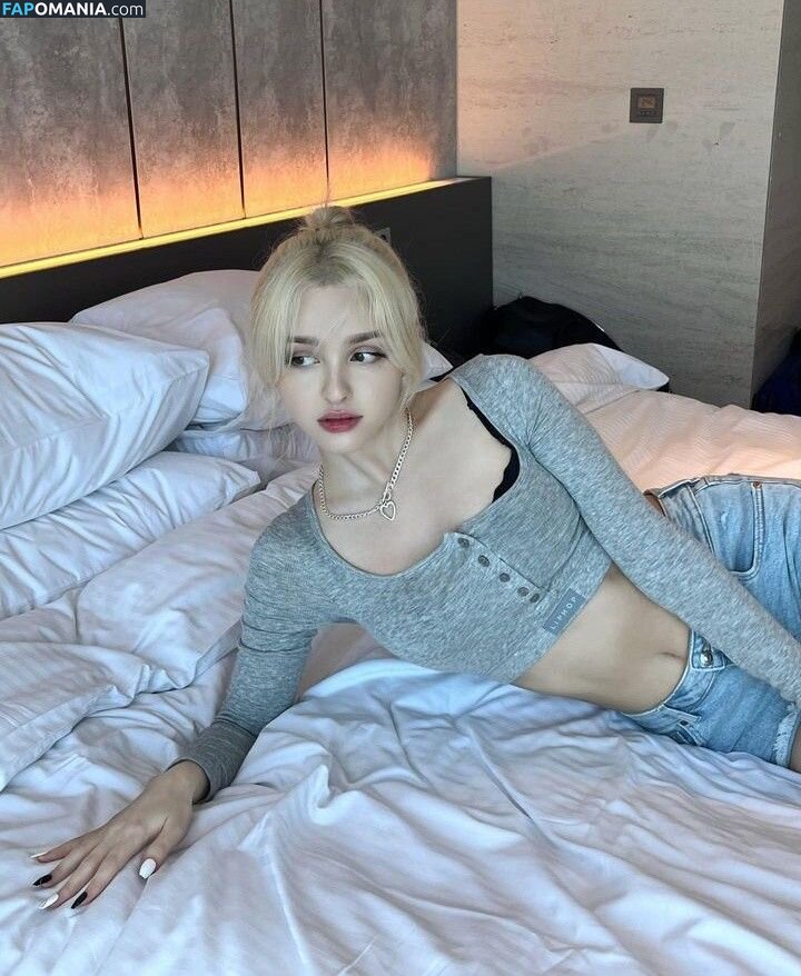 Elina Karimova / elina_4_22 Nahý OnlyFans  Uniklá fotka #5
