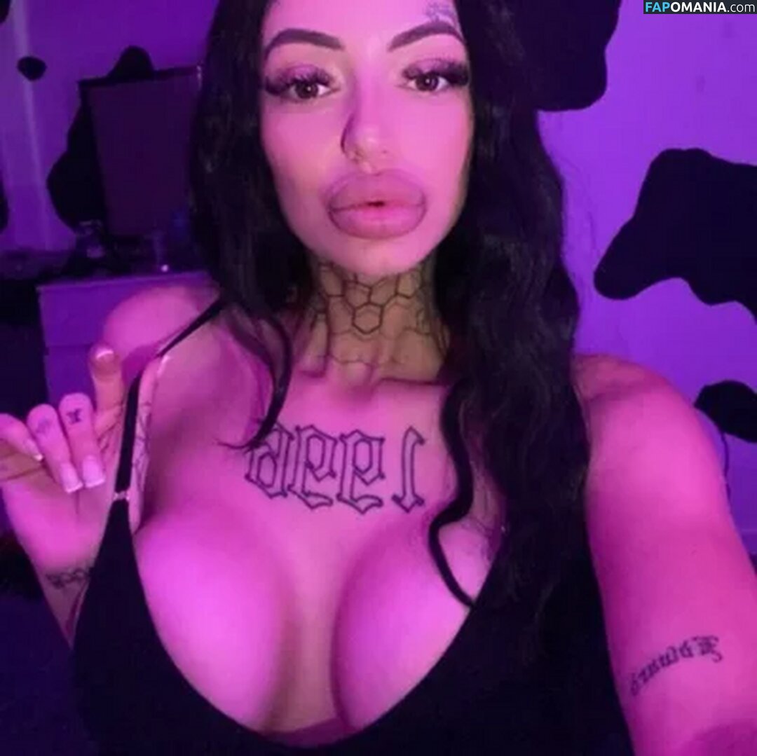 Elise Warren / ellwarrenx / https: Nahý OnlyFans  Uniklá fotka #1