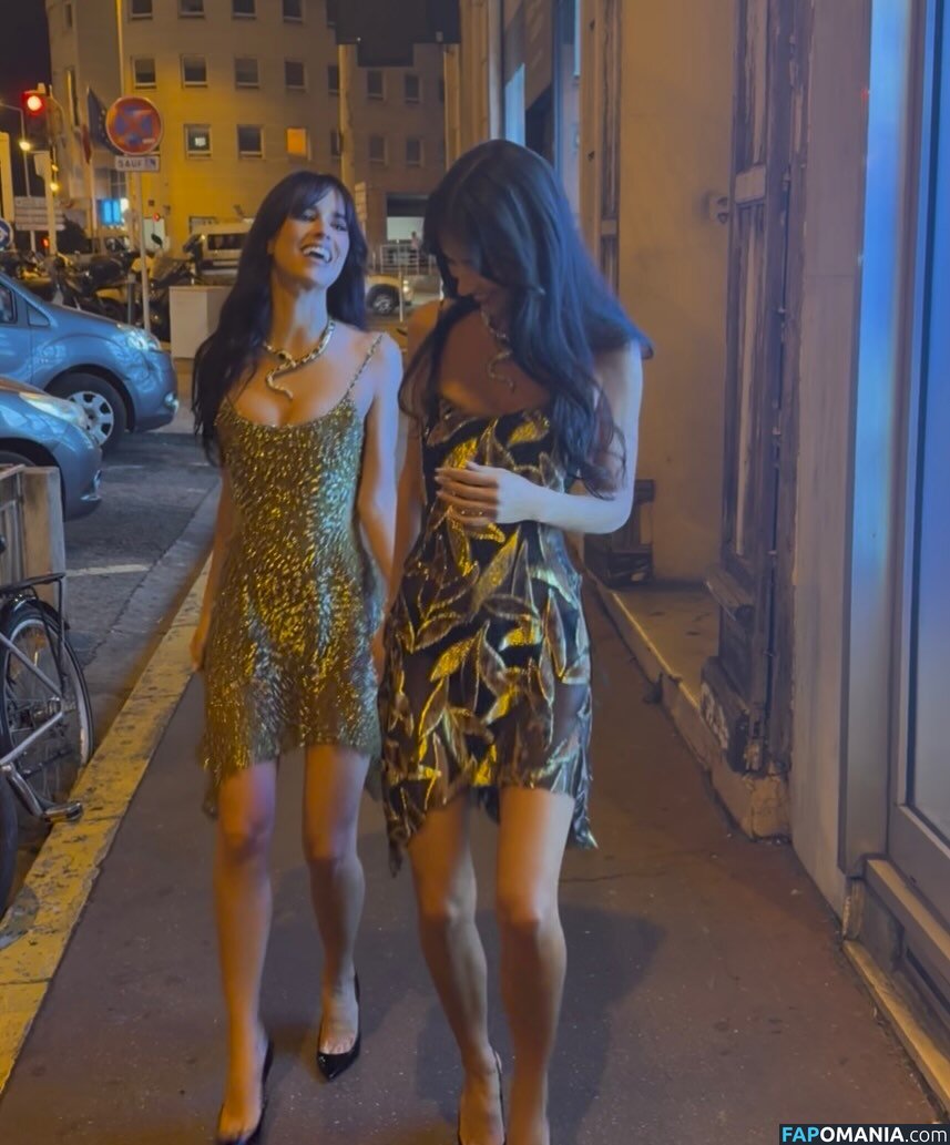 Elisha & Renee Herbert / elisha__h Nahý OnlyFans  Uniklá fotka #232