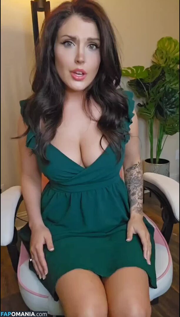 elizabeth_monarch Nahý OnlyFans  Uniklá fotka #13
