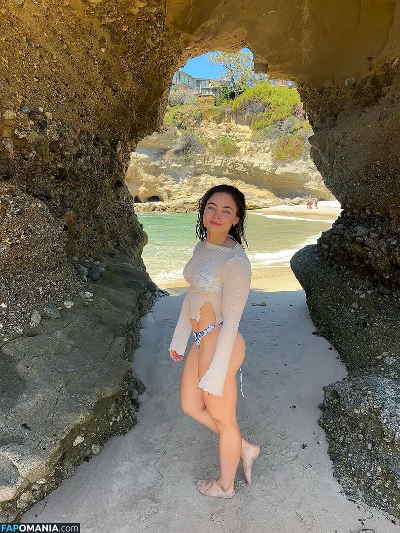 Elizabeth Reynoso / elizabethreyoso Nahý OnlyFans  Uniklá fotka #2