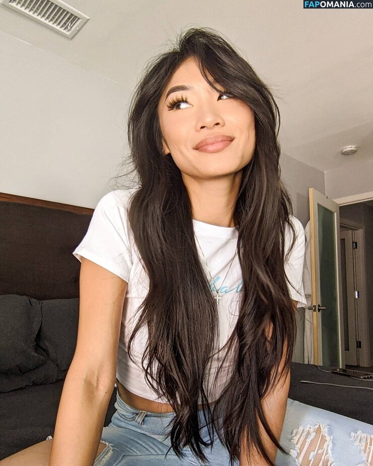 Elizabeth Tran / elizabethtran / elizabethtran626 Nahý OnlyFans  Uniklá fotka #33