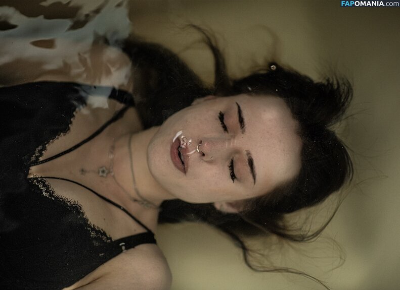 elizxaq / fakediosa Nahý OnlyFans  Uniklá fotka #2