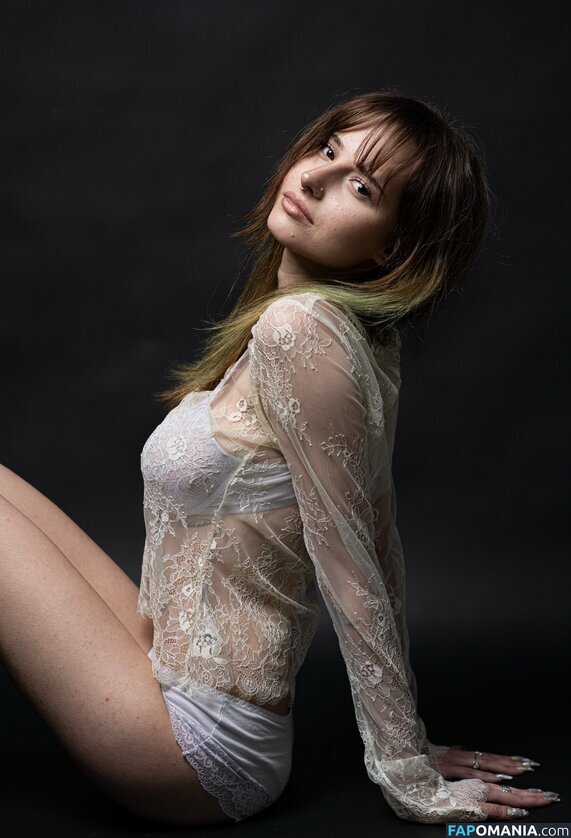 elizxaq / fakediosa Nahý OnlyFans  Uniklá fotka #6