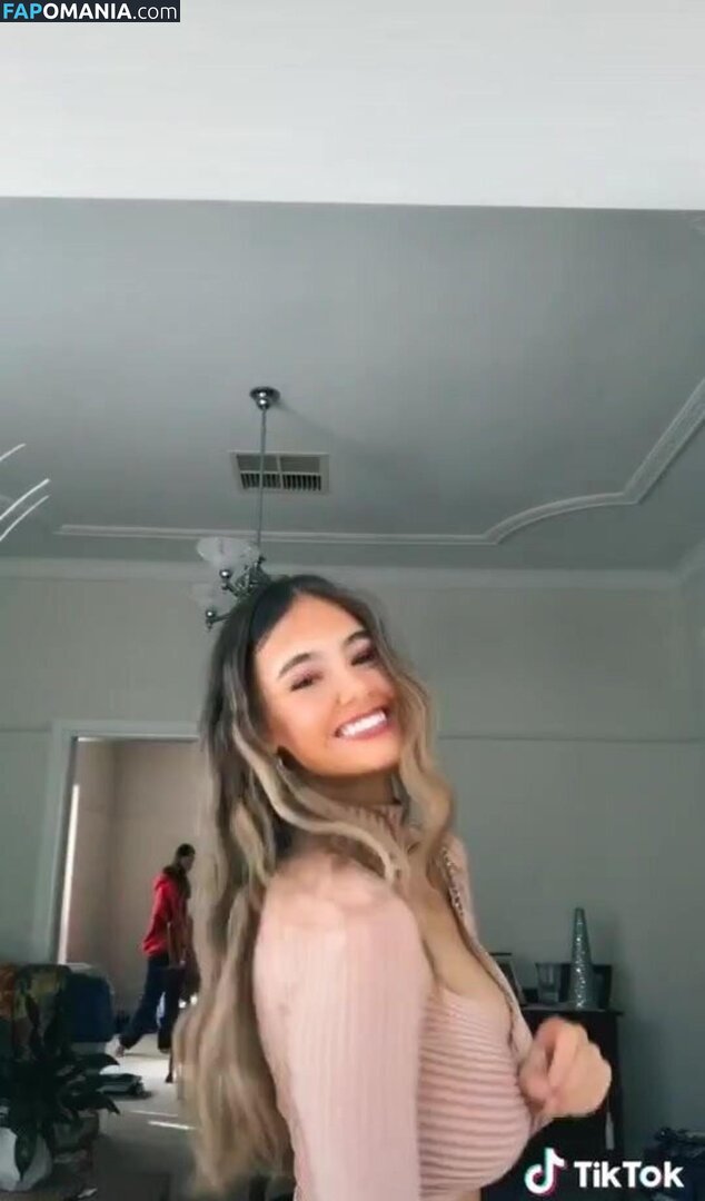 Ella Grace Cervetto Nahý OnlyFans  Uniklá fotka #5