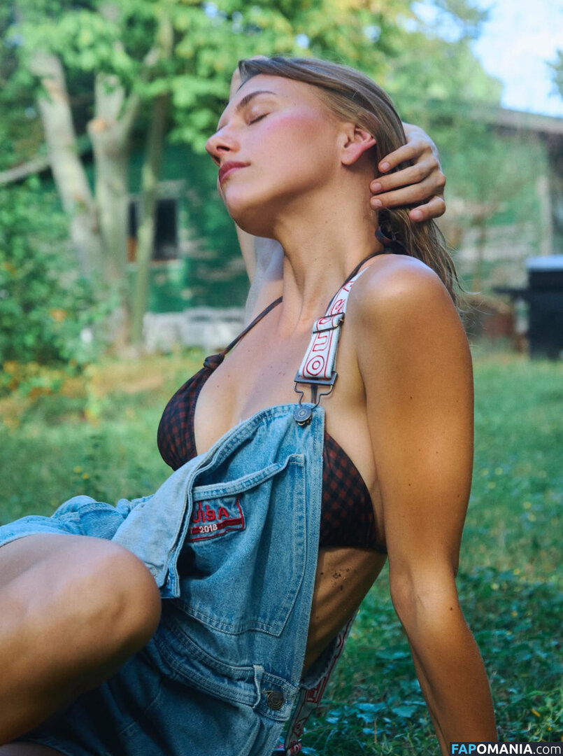 Ella Kernkamp / ellakernkamp Nahý OnlyFans  Uniklá fotka #5