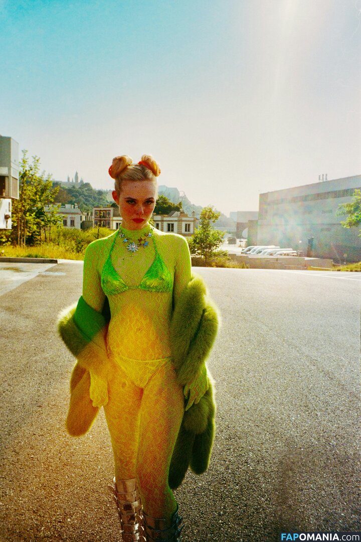 Elle Fanning / ellefanning Nahý OnlyFans  Uniklá fotka #141