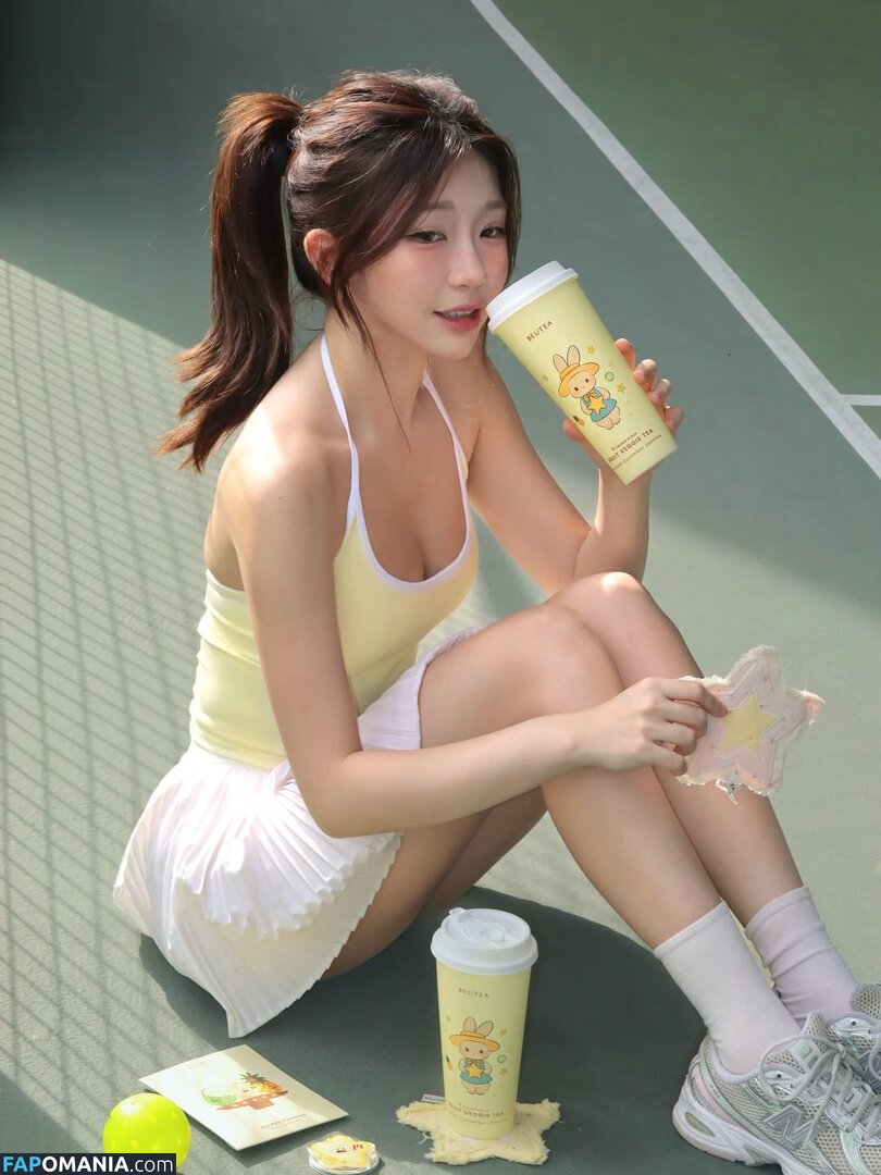 Ellen Tan / ellennnnn___ / ellennnnn____ / https: Nahý OnlyFans  Uniklá fotka #3