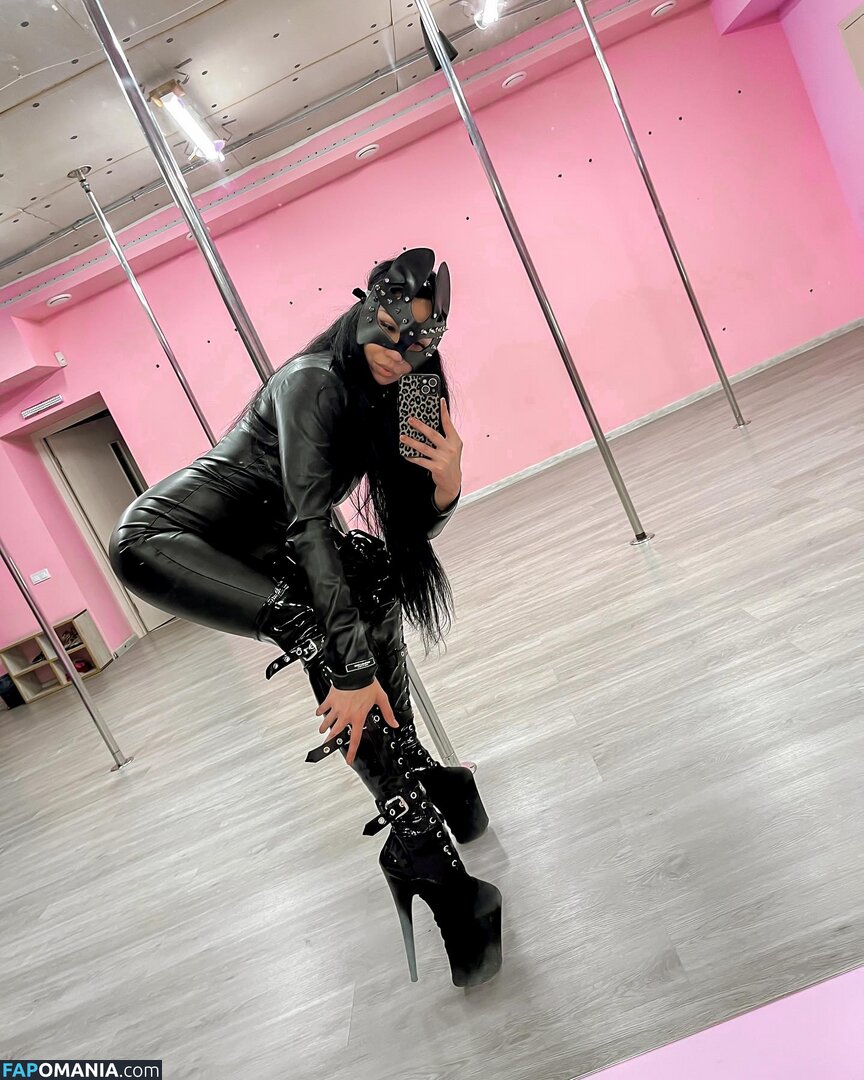 ellenalemish Nahý OnlyFans  Uniklá fotka #2
