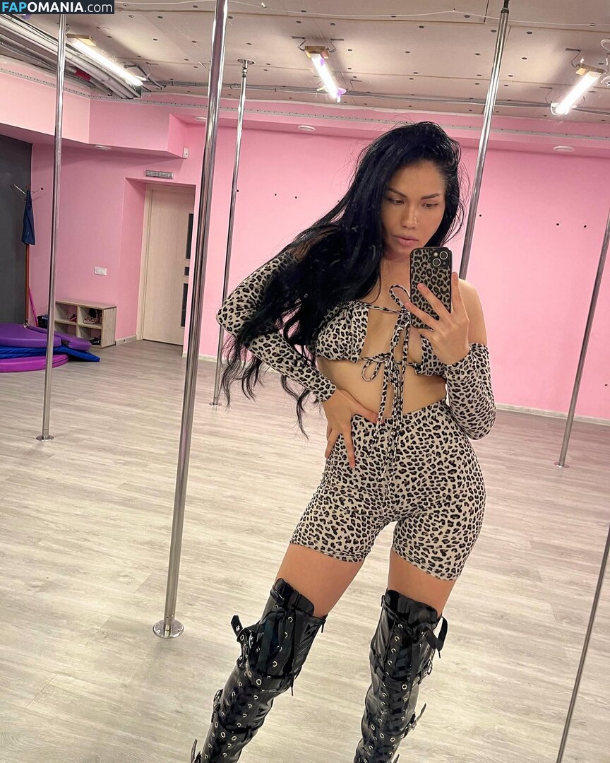 ellenalemish Nahý OnlyFans  Uniklá fotka #4
