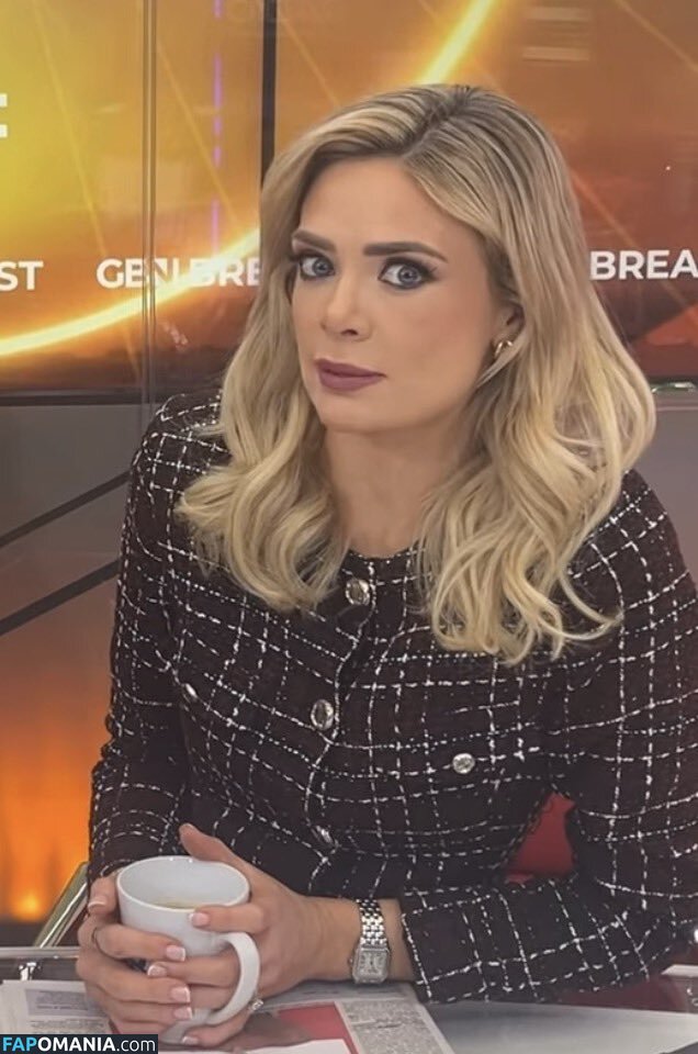 Ellie Costello / elliecostellotv Nahý OnlyFans  Uniklá fotka #5