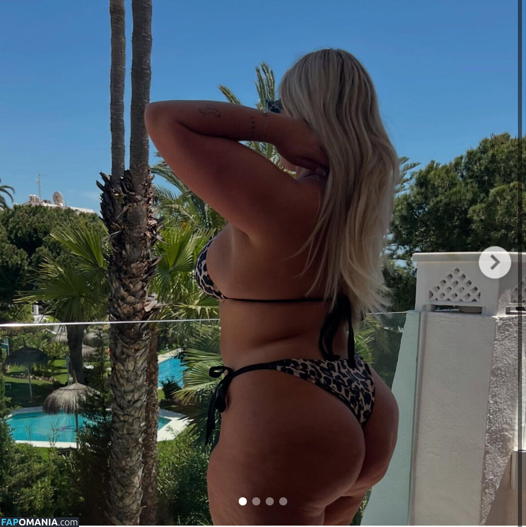Ellie Robinson / elliee.robinsonn / elsdeex Nahý OnlyFans  Uniklá fotka #72