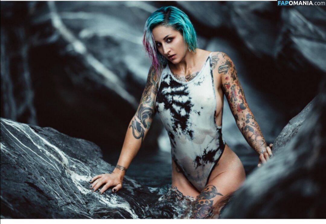 Elliex13 / https: Nahý OnlyFans  Uniklá fotka #1