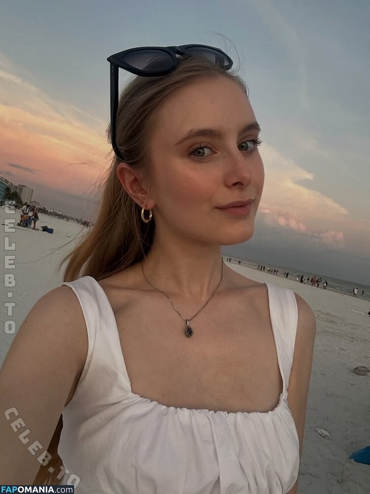 Elly Key / ellykeyof / ellykeyofficial Nahý OnlyFans  Uniklá fotka #1