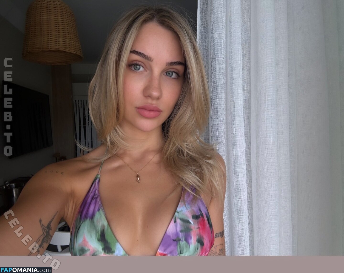 Ema Louise / emalouiise / emaxlouise Nahý OnlyFans  Uniklá fotka #17