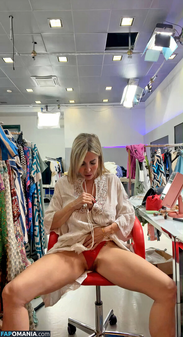 Emanuela Botto / Italian Showgirl / emanuelabottoreal Nahý OnlyFans  Uniklá fotka #87