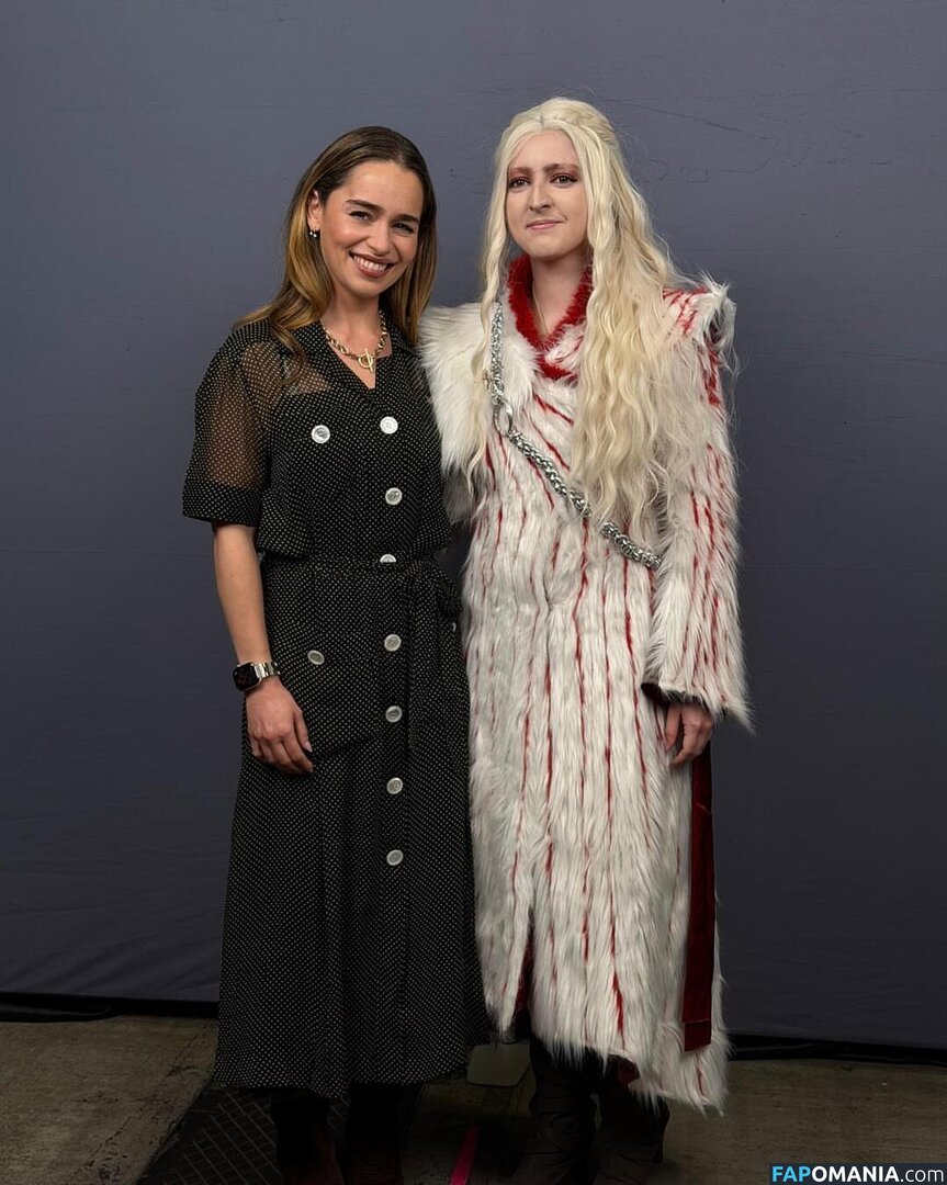 Emilia Clarke / clarkeyxo / emilia_clarke / emiliaclarke Nahý OnlyFans  Uniklá fotka #888