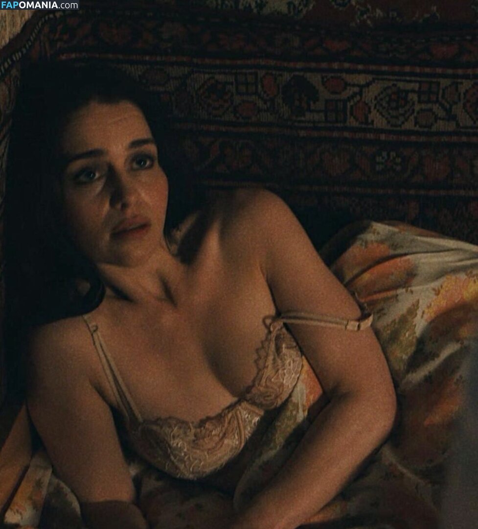 Emilia Clarke / clarkeyxo / emilia_clarke / emiliaclarke Nahý OnlyFans  Uniklá fotka #909