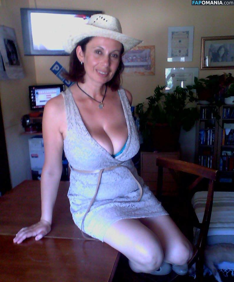 Emilia Di Giovanni / falena1971 Nahý OnlyFans  Uniklá fotka #19